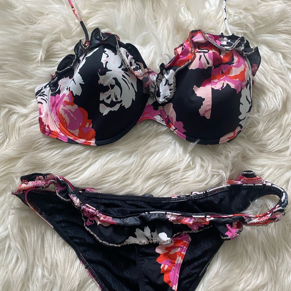 Victorias Secret Floral Ruffle Bikini